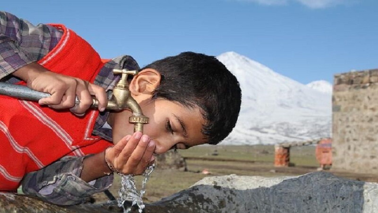 آب شرب ۳۰ روستای خسارت دیده از سیل کلات خراسان‌رضوی وصل شد