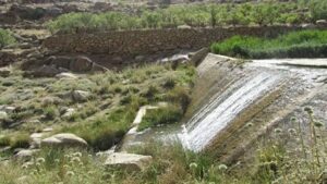 بارش شدید باران بهاری در دهستان بنادک سادات +فیلم