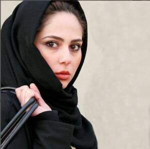 بیوگرافی رعنا آزادی ور و خبر بچه دار شدن او با مهدی پاکدل