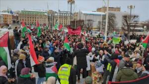 «زن زندگی آزادی» به سبک پلیس هلند! + ویدئو