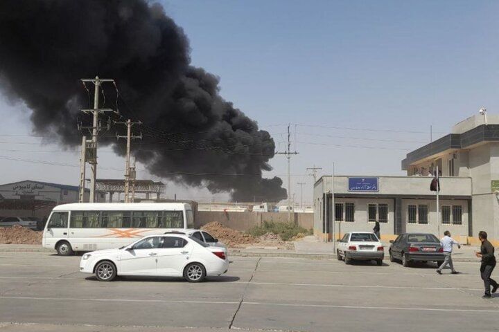 آتش دوباره شعله‌ور شد | مرز دوغارون همچنان تعطیل است