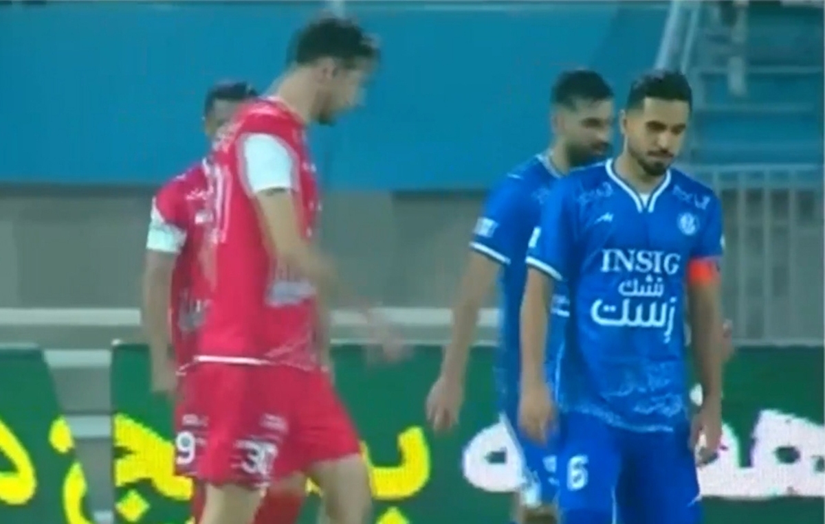 خلاصه بازی استقلال خوزستان 1 – پرسپولیس 0