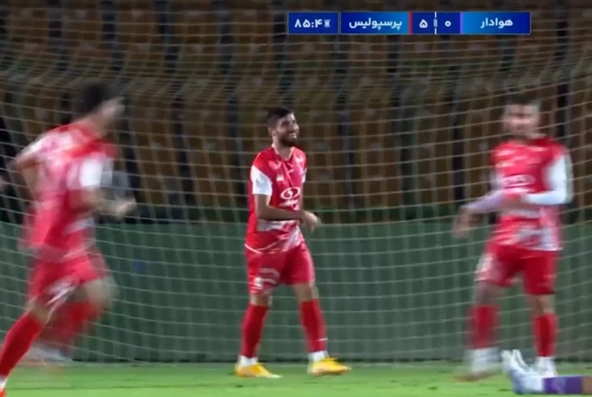 خلاصه بازی هوادار 0 – پرسپولیس 5