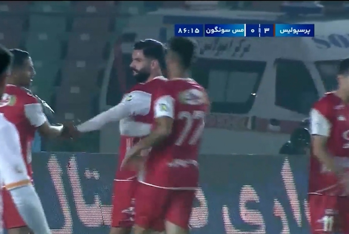 خلاصه بازی پرسپولیس 3 – مس سونگون 0