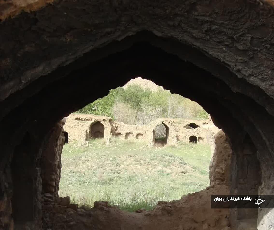 سند مالکیت کاروانسرای دوکوهک درشیراز به نام میراث فرهنگی فارس صادر شد